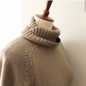 Theory Wool Turtleneck